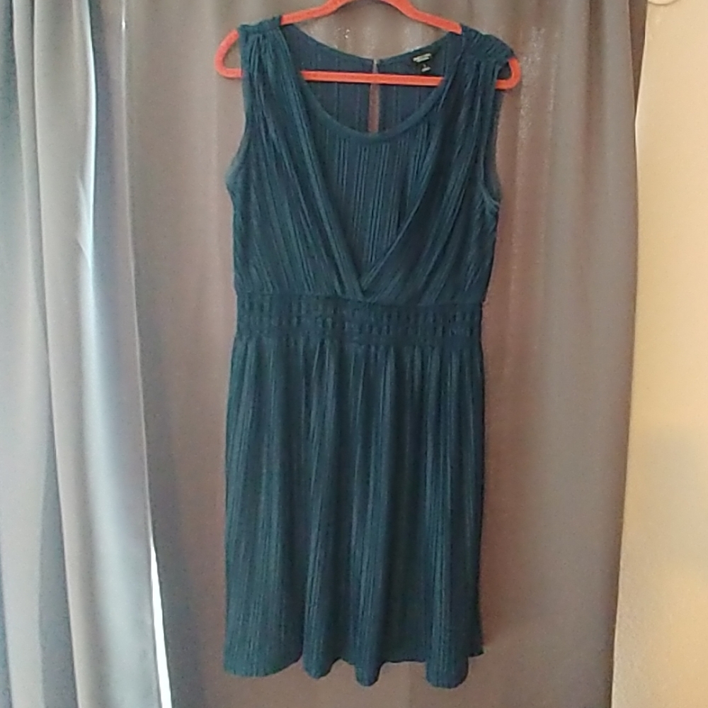 Simply Vera dress...worn only once.